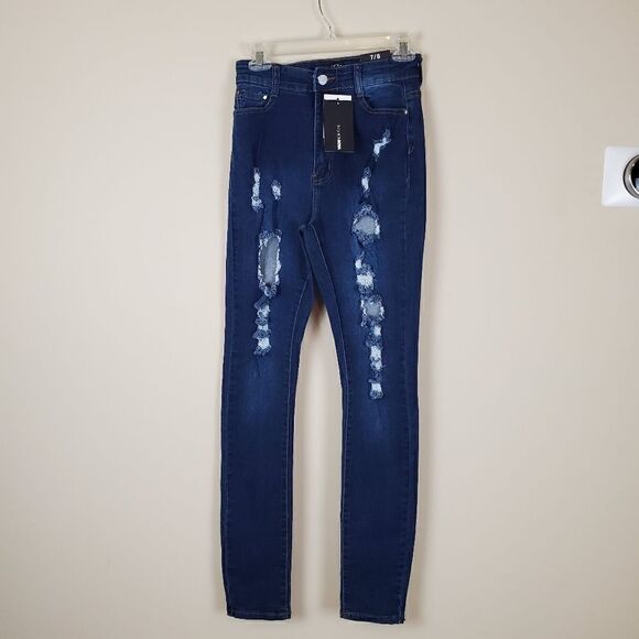 Fashion Nova Olivia Rose Distressed Ripped Skinny Jeans Size 7/8 - Picture 1 of 8
